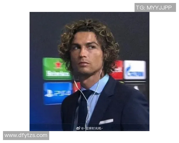 足球明星的休假生活揭秘与日常趣事分享