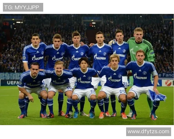 足球明星倾情演唱的动人歌曲盘点与背后的故事分享 足球明星倾情演唱的动人歌曲盘点与背后的故事分享